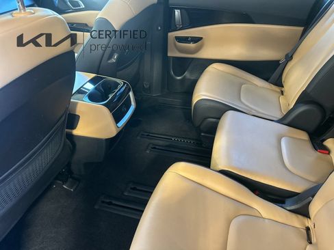 Certified 2024 Kia Carnival EX FWD image 13