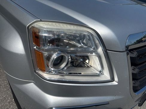 Used 2016 GMC Terrain SLE AWD/4WD image 7