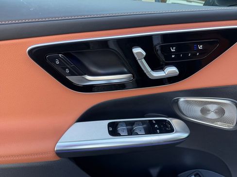 New 2026 Mercedes-Benz GLC 300 4MATIC image 16