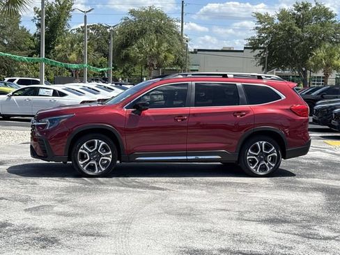 Used 2025 Subaru Ascent Limited w/ Popular Package #2 AWD/4WD image 11