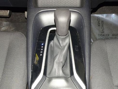 Used 2023 Toyota Corolla LE image 35