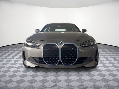 Used 2023 BMW i4 eDrive40 w/ Premium Package RWD image 4