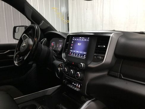 Used 2020 RAM 1500 Big Horn AWD/4WD image 28
