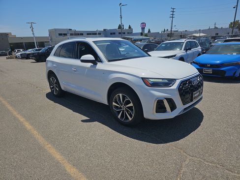 Used 2024 Audi Q5 2.0T Premium Plus AWD/4WD image 2