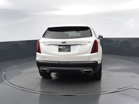 Certified 2024 Cadillac XT5 Premium Luxury w/ LPO, Floor Liner Package image 5