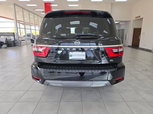 Used 2024 Nissan Armada SL image 9