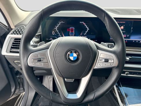 Used 2024 BMW X7 xDrive40i AWD/4WD image 28