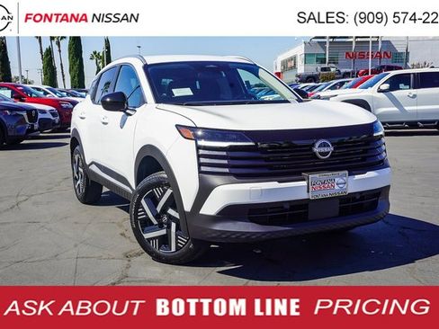 New 2026 Nissan Kicks SV image 1