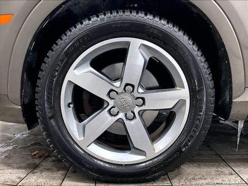 Used 2015 Audi Q3 2.0T Prestige w/ Prestige Package image 7