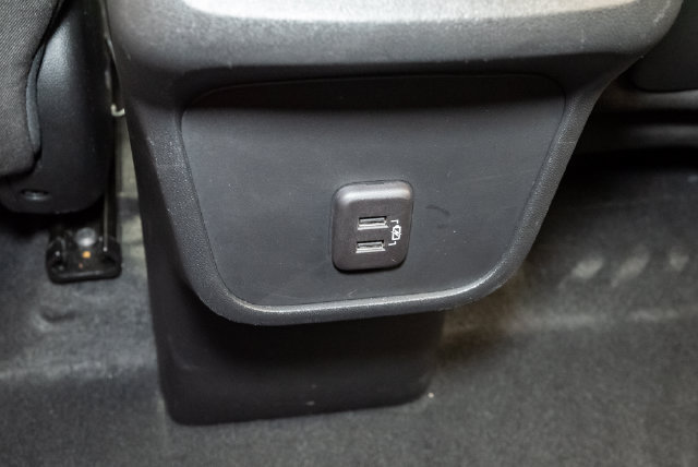 Used 2023 GMC Terrain SLE w/ Elevation Edition FWD image 25