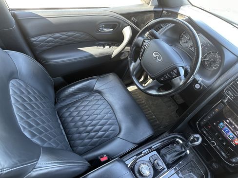 Used 2021 INFINITI QX80 Sensory w/ All-Season Package AWD/4WD image 9