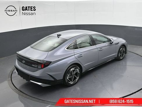 Used 2026 Hyundai Sonata SEL FWD image 40