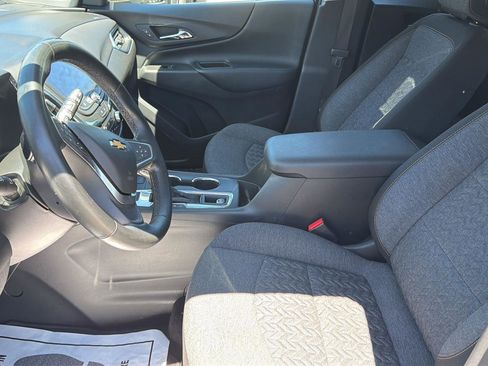 Used 2023 Chevrolet Equinox LT AWD/4WD image 12