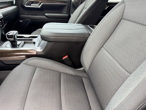 Used 2023 GMC Sierra 1500 Elevation w/ Preferred Package image 22