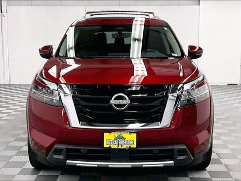 Used 2024 Nissan Pathfinder SL w/ SL Premium Package AWD/4WD image 4