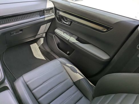 Used 2025 Honda CR-V EX-L image 18