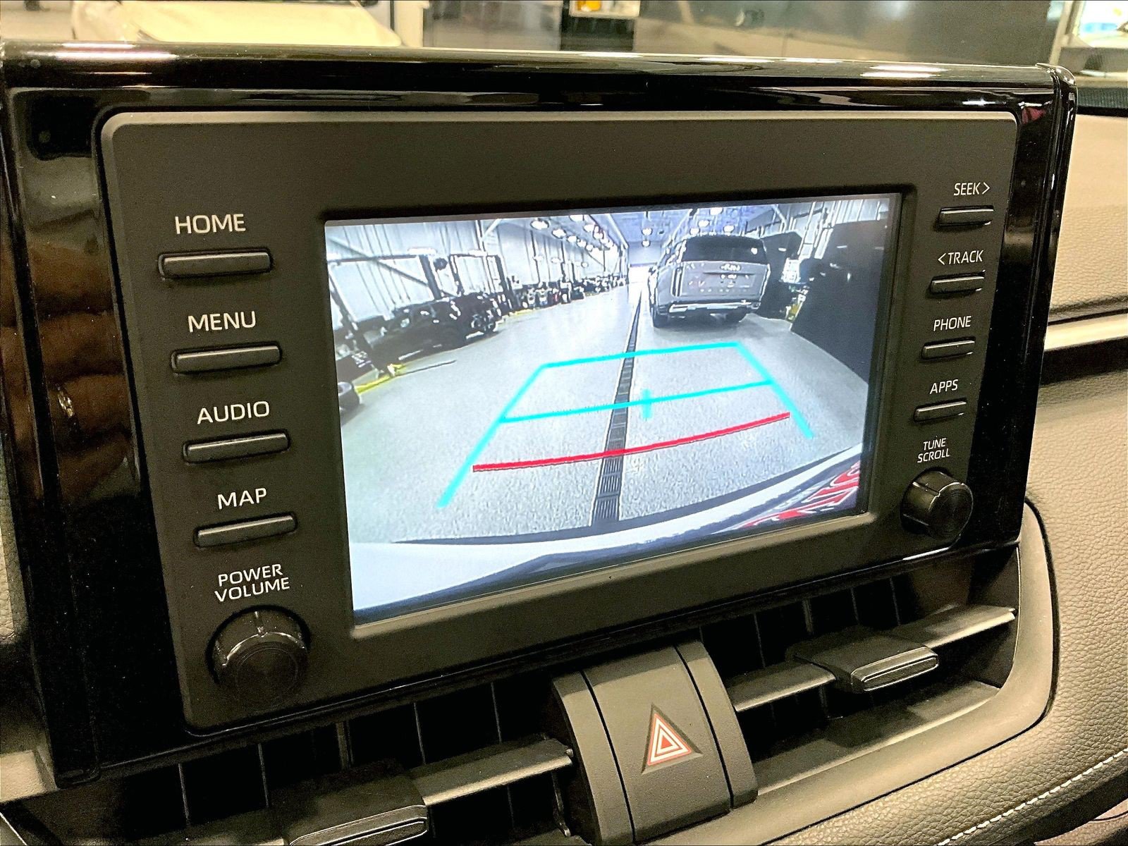 Used 2019 Toyota RAV4 LE w/ All Weather Liner Package FWD image 37