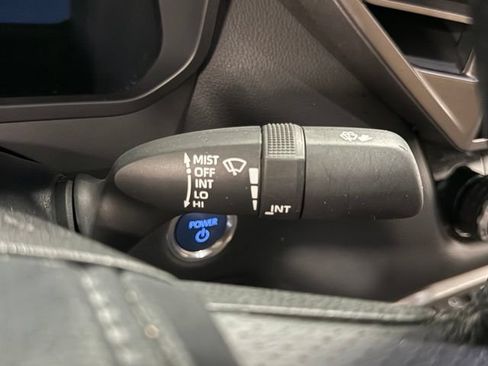 Used 2024 Toyota Tundra Limited AWD/4WD image 18