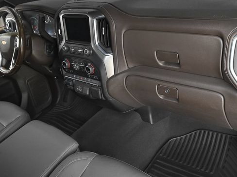 Used 2021 Chevrolet Silverado 3500 LTZ AWD/4WD image 13