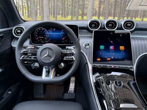 New 2026 Mercedes-Benz GLC 43 AMG 4MATIC image 3
