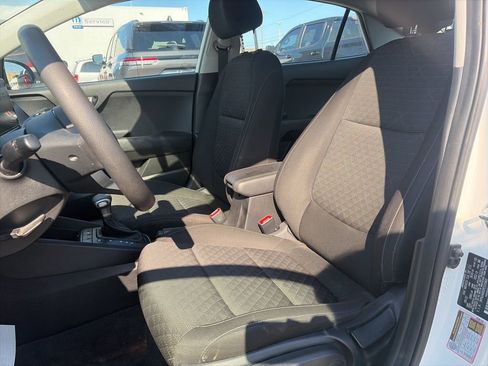 Used 2023 Kia Rio S image 12