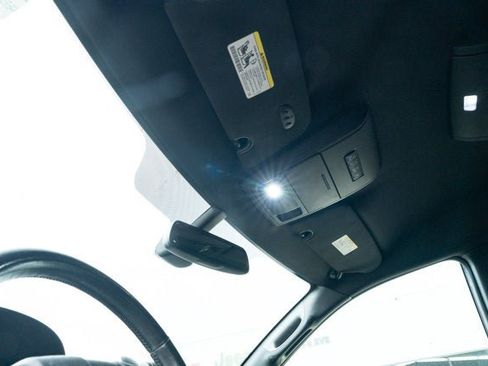 Certified 2019 Dodge Grand Caravan GT FWD image 18