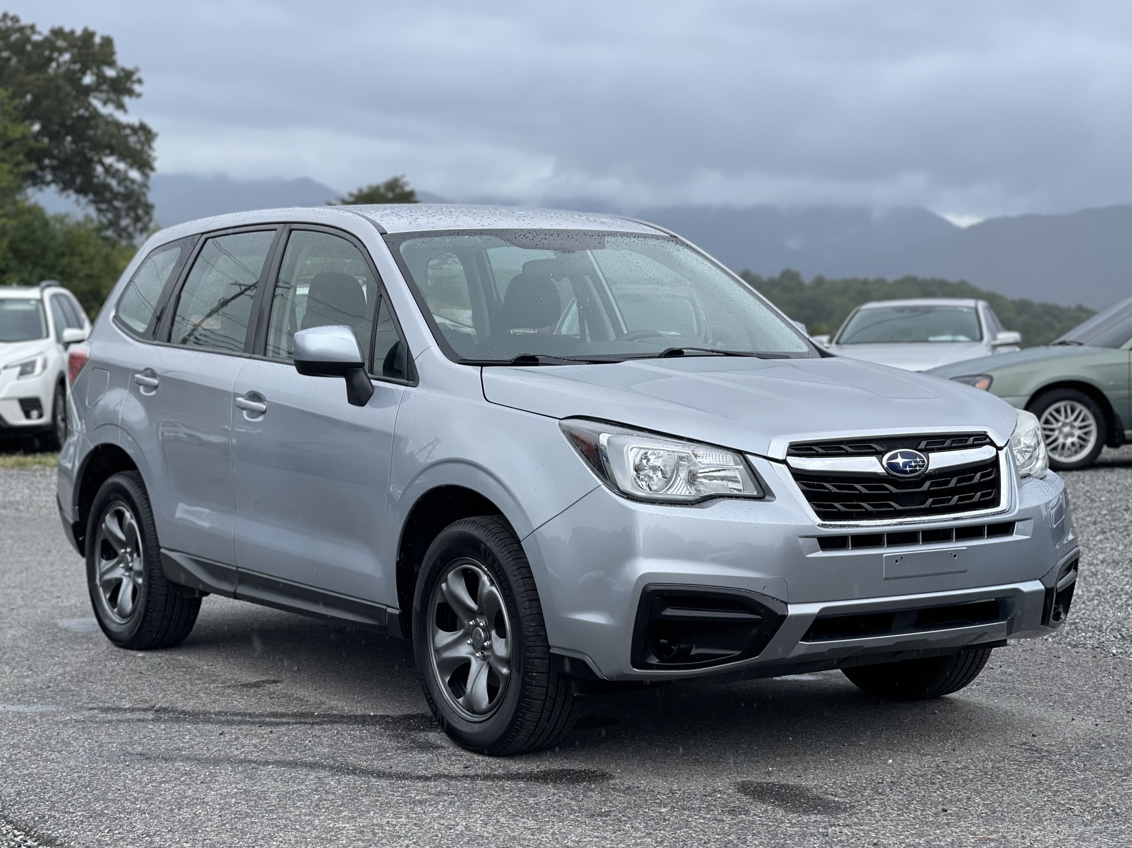 Used 2018 Subaru Forester 2.5i AWD/4WD image 1