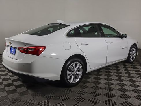 Used 2024 Chevrolet Malibu LT image 9