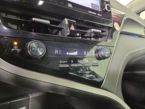 Used 2024 Toyota Camry XSE image 20