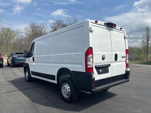 Used 2023 RAM ProMaster 1500 w/ Interior LED Lighting Group FWD image 4