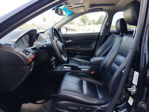 Used 2010 Honda Crosstour EX-L image 8