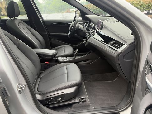 Used 2021 BMW X1 xDrive28i w/ Convenience Package AWD/4WD image 27