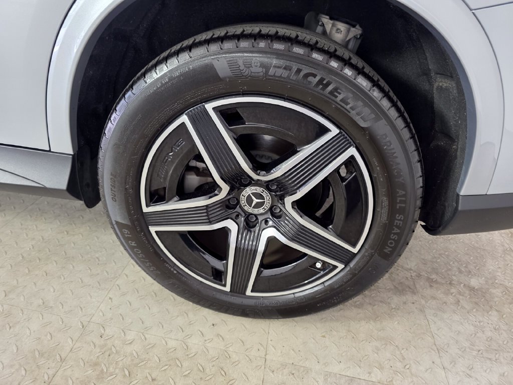 Certified 2024 Mercedes-Benz GLC 300 4MATIC image 17