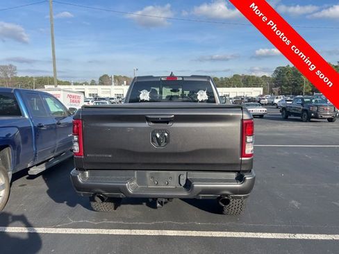 Used 2022 RAM 1500 Big Horn w/ Night Edition image 4