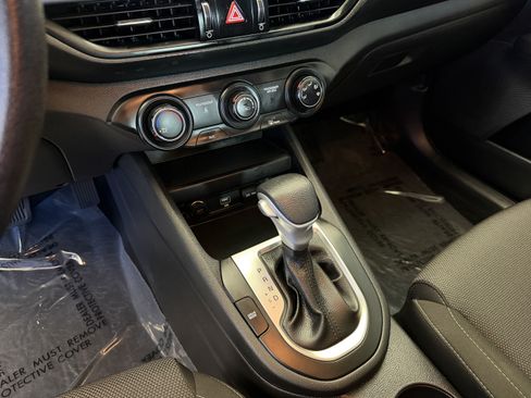 Used 2022 Kia Forte Sedan FWD image 19