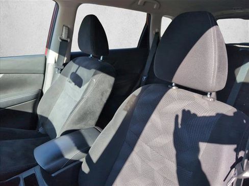 Used 2014 Nissan Rogue SV image 10