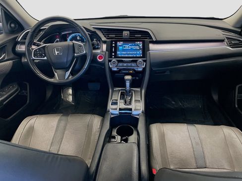 Used 2017 Honda Civic Touring image 15
