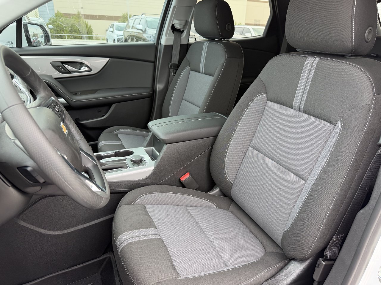 New 2026 Chevrolet Blazer LT w/ Convenience Package FWD image 22