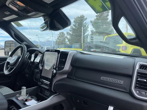 New 2024 RAM 2500 Big Horn w/ Night Edition AWD/4WD image 24