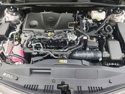 Used 2024 Toyota Camry XSE w/ Navigation Package image 39