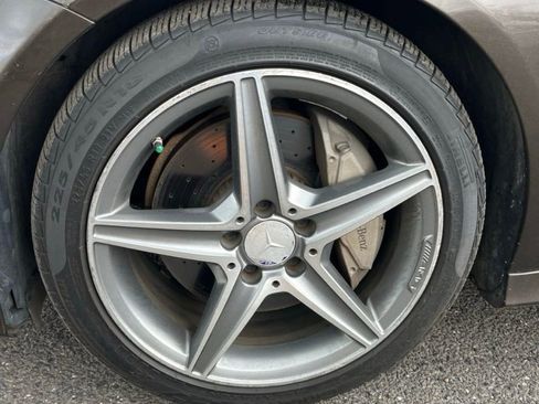 Used 2017 Mercedes-Benz C 300 4MATIC Coupe image 11