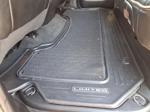 Certified 2020 RAM 1500 Limited image 32