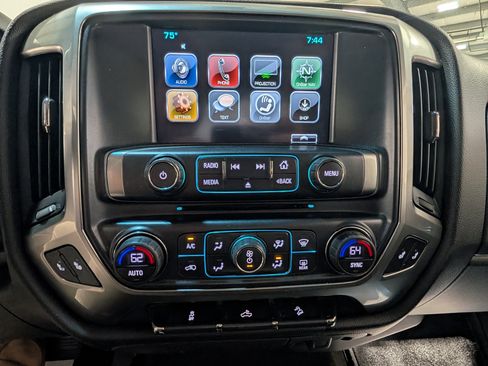 Used 2017 Chevrolet Silverado 1500 LT w/ All Star Edition AWD/4WD image 27