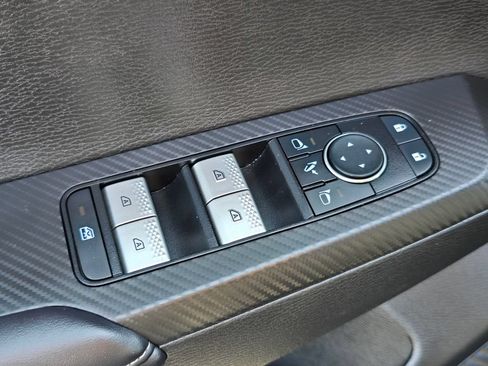 Used 2025 Mitsubishi Outlander SE AWD/4WD image 18