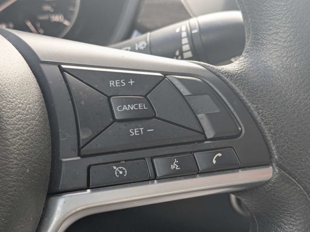 Used 2025 Nissan Altima 2.5 SV FWD image 23