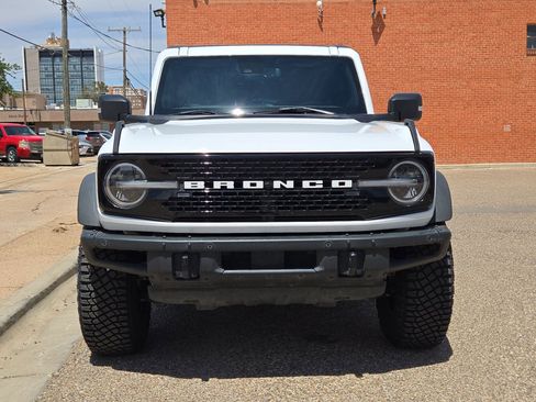 Used 2023 Ford Bronco Wildtrak AWD/4WD image 10