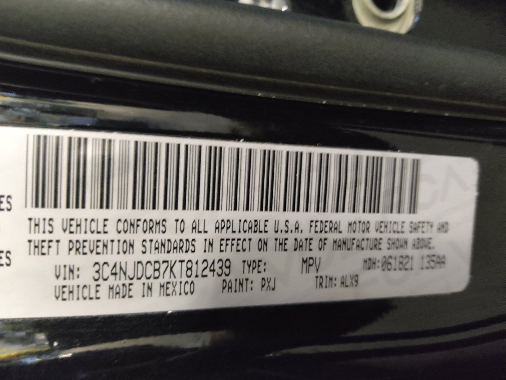 Used 2019 Jeep Compass Limited AWD/4WD image 33