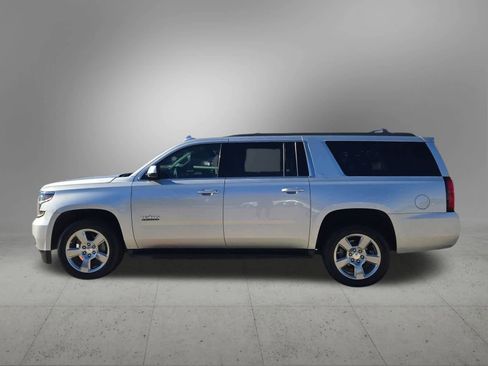 Used 2017 Chevrolet Suburban LT w/ Texas Edition Package image 3