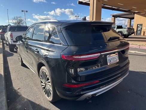 Used 2020 Lincoln Corsair Reserve w/ Equipment Group 201A image 9