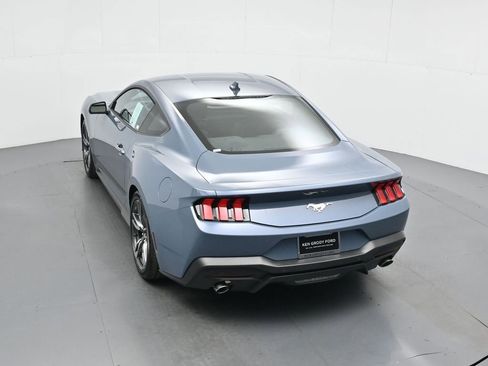 New 2025 Ford Mustang Coupe image 37